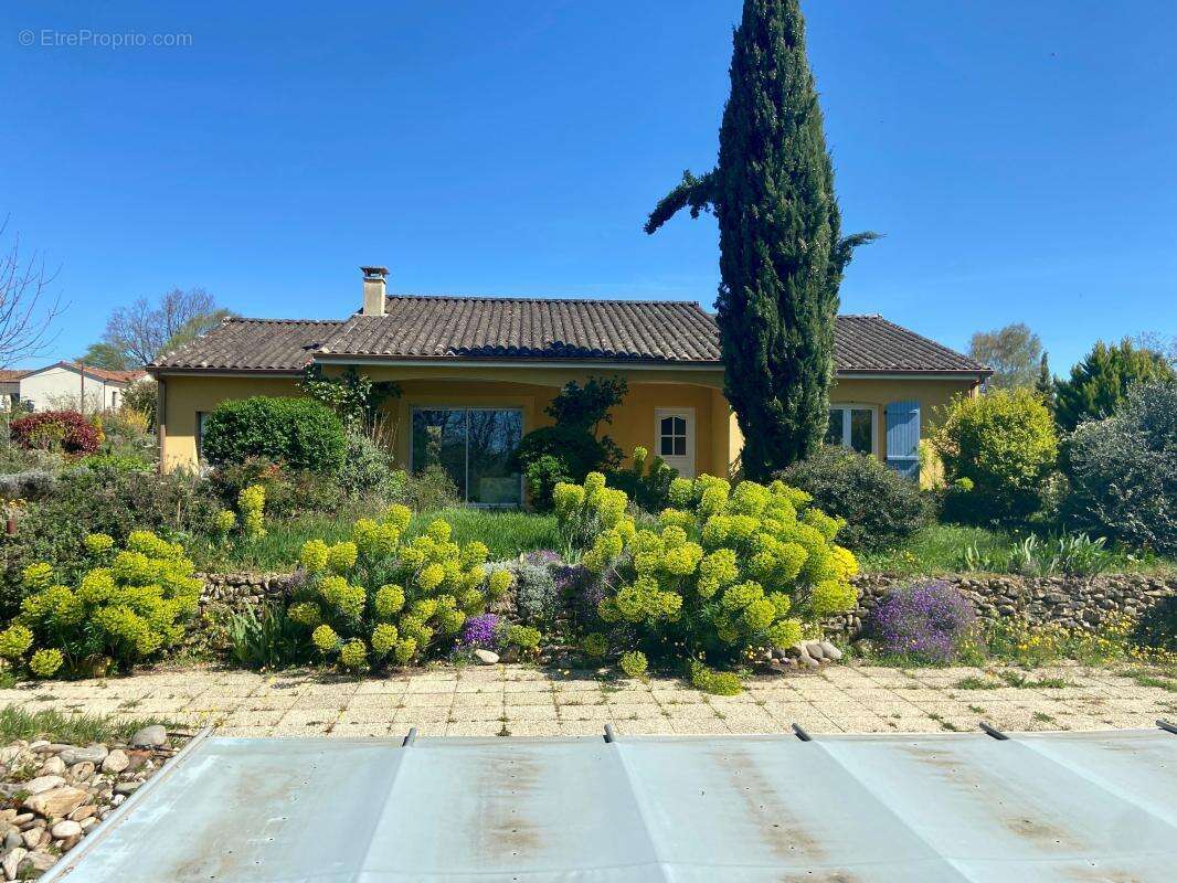 Maison à COUX-ET-BIGAROQUE