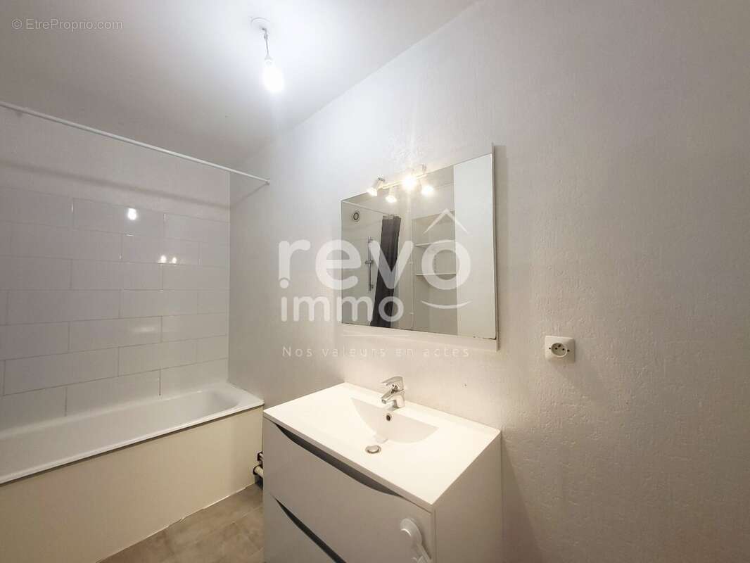 Appartement t2 - 54 m² - garage - photo 11