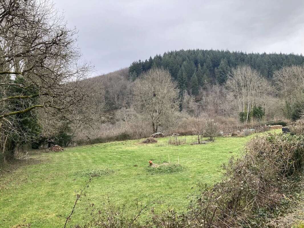 Maison à LAROCHEMILLAY