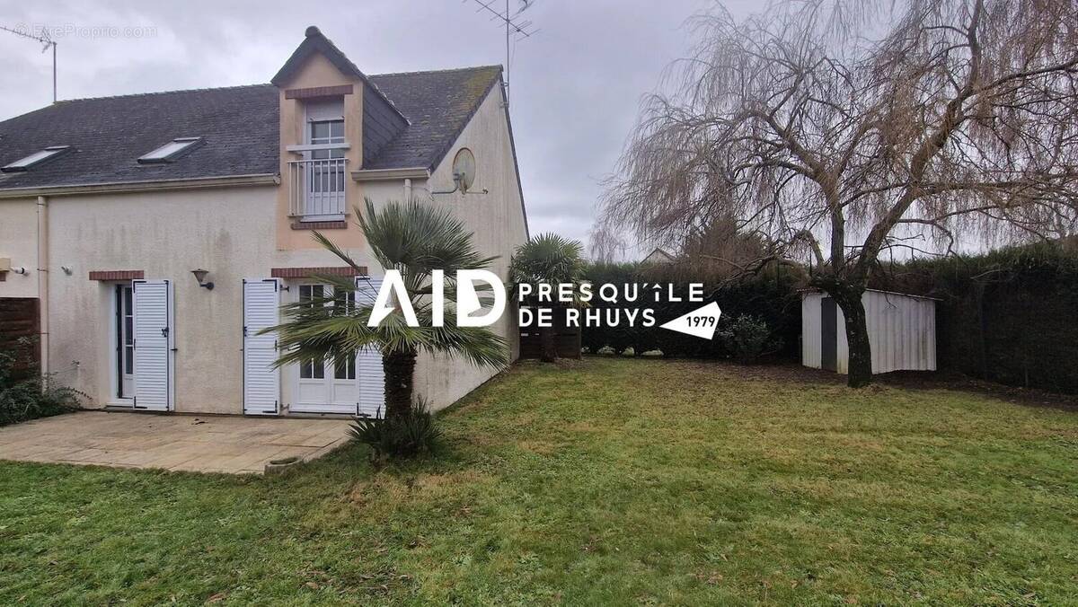 Maison à THEIX