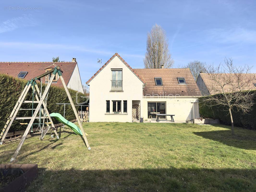 Maison à GUIBEVILLE