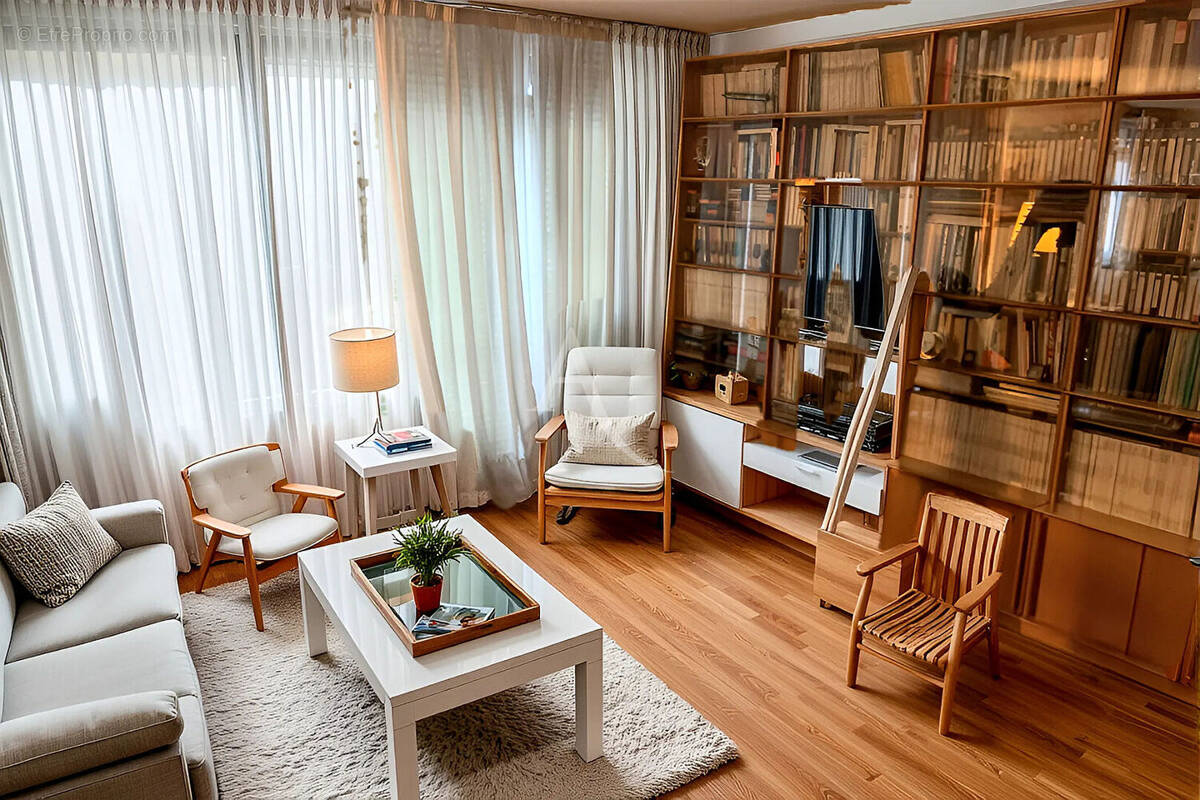 Appartement à CHATILLON