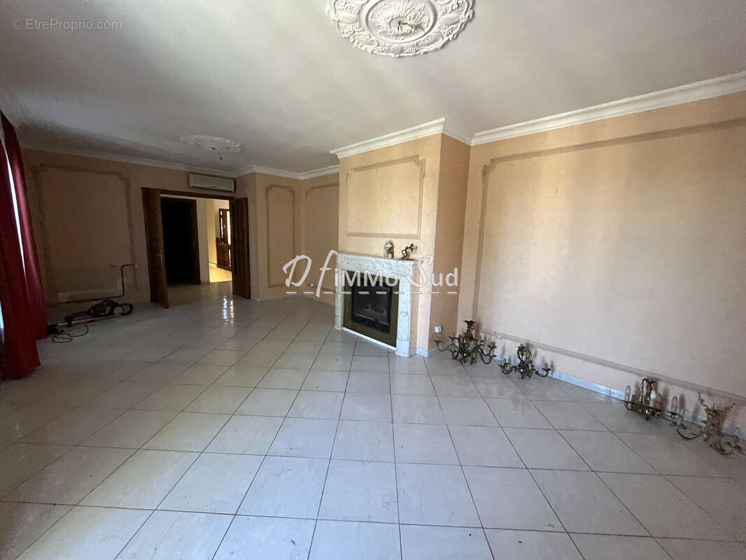 Maison T4 - 4 faces sur terrain exceptionnel de 4 400 m2 à Narbonne - photo 10