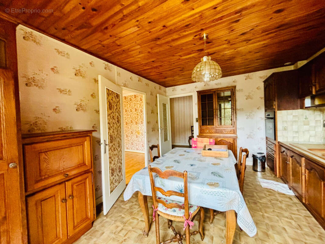 Maison à SAINT-MARTIN-DES-OLMES