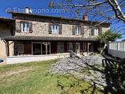 Maison à OUROUX