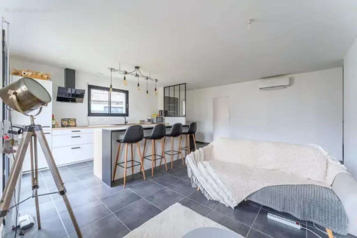 Maison à CASTELNAU-DE-MEDOC