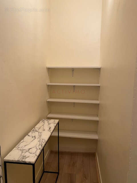 Appartement à PARIS-7E