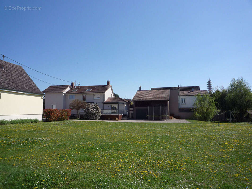 Maison à MORSCHWILLER-LE-BAS