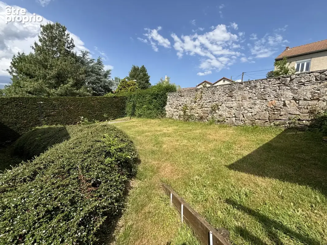 Maison 128 m2 sur 850 m2 de terrain, secteur calme et proche du centre-ville. - photo 12