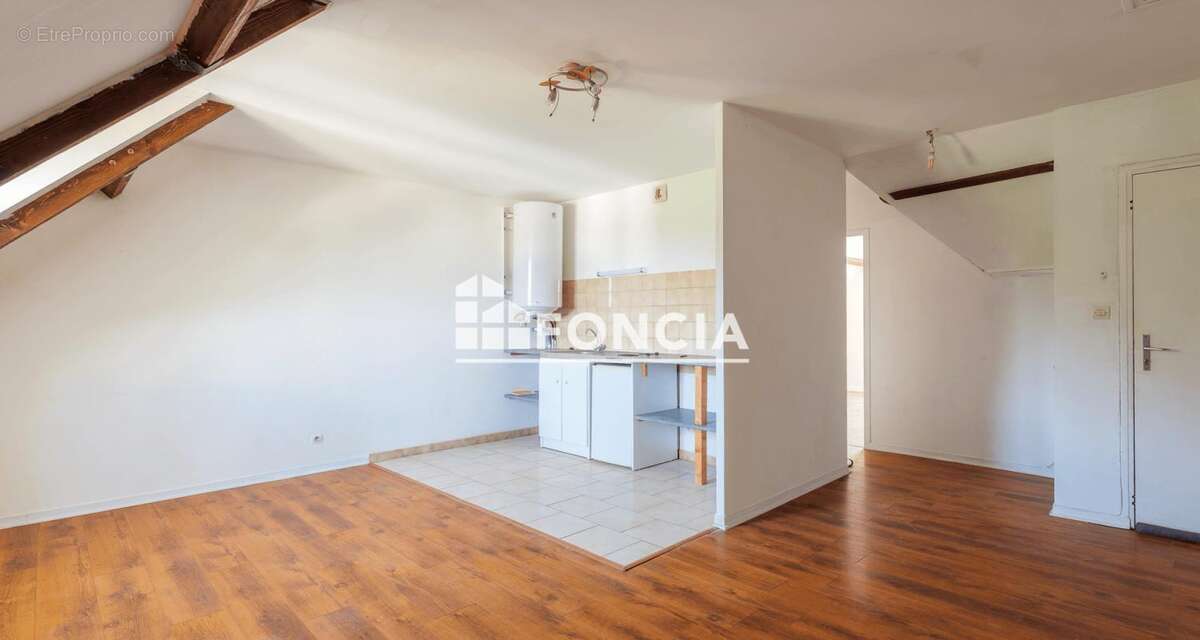 À VENDRE – Appartement F2 – Faremoutiers – Proche gare - photo 2