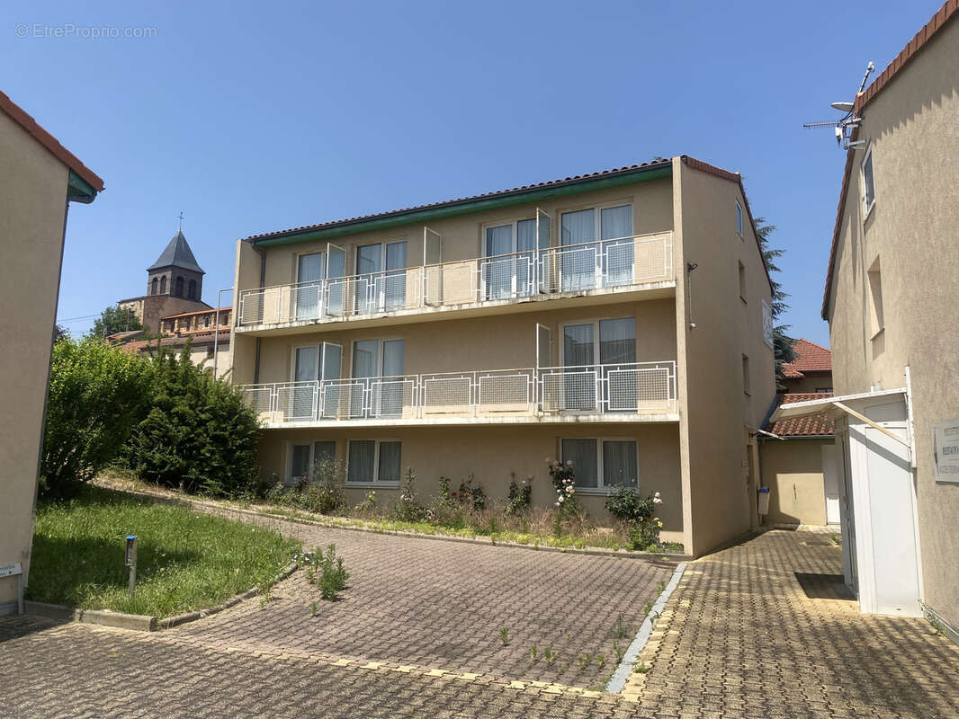 Appartement à PONT-DU-CHATEAU