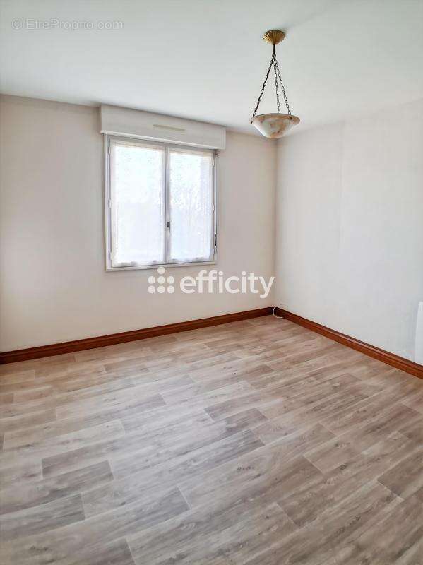 Maison à LE HAUT-CORLAY