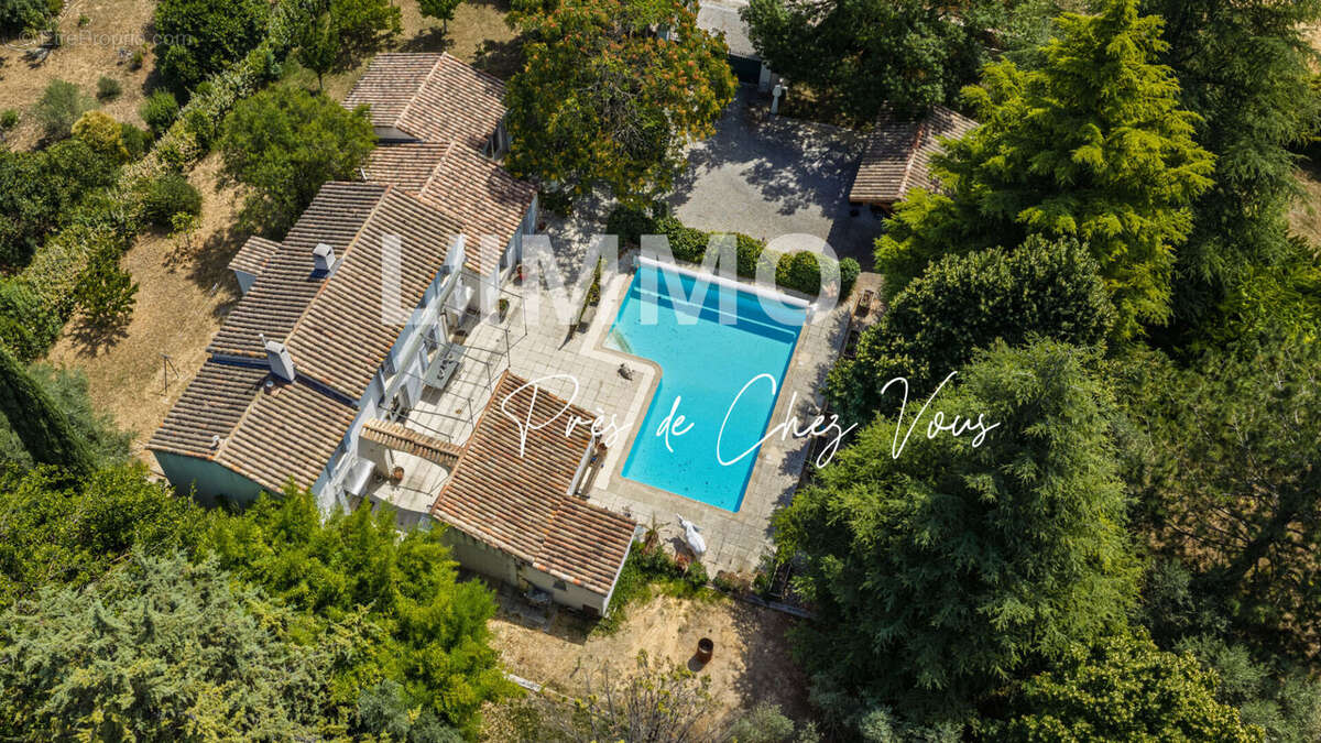 Mas de Prestige sur Auriol 200m² avec 4000m² de terrain - photo 18
