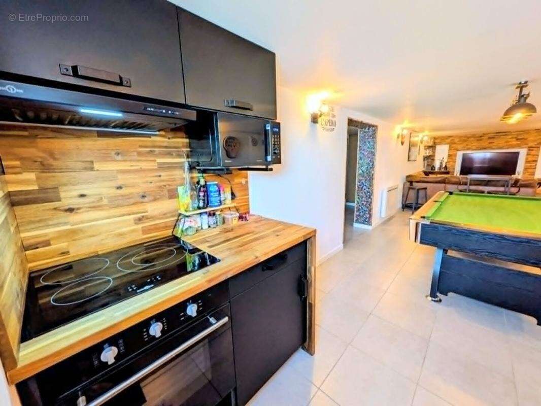 Maison de plain-pied + 2P indépendant - piscine - photo 8