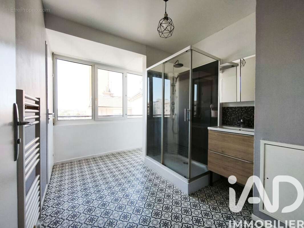 Photo 8 - Appartement à REIMS