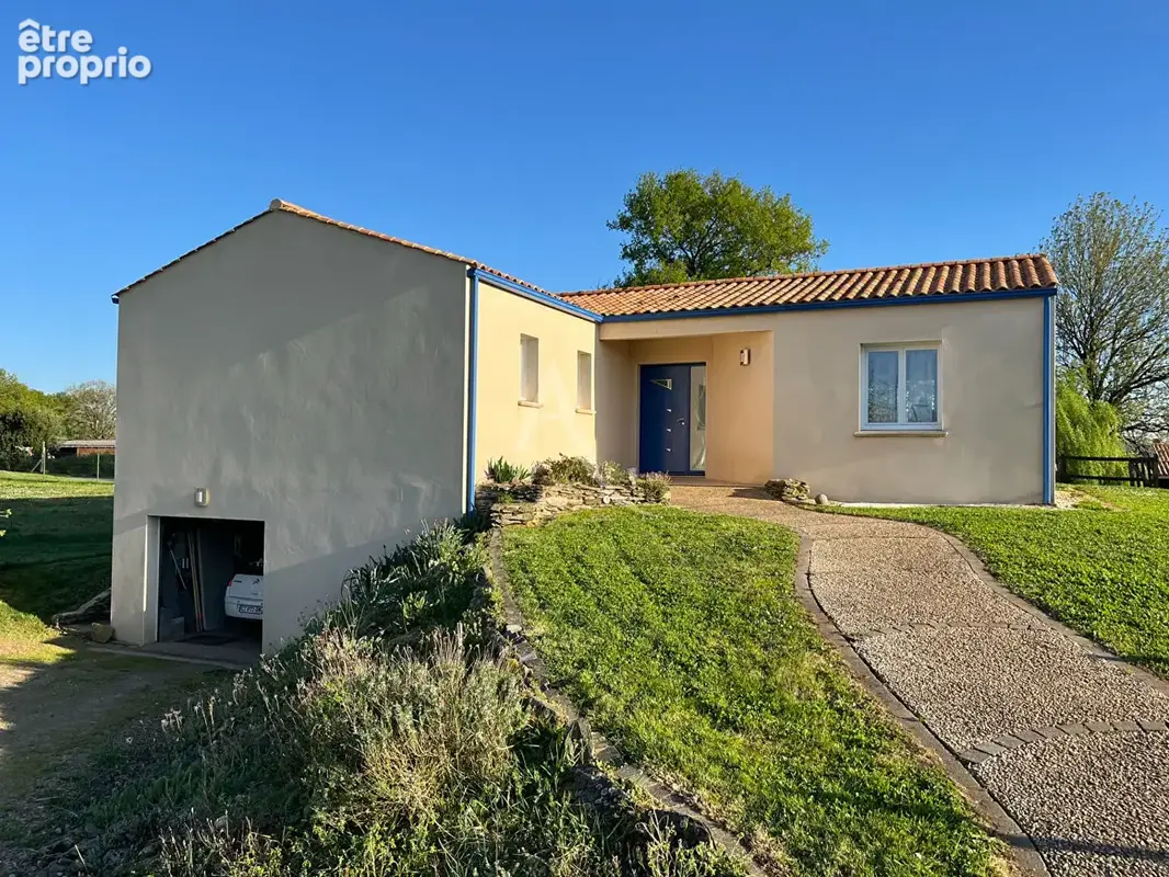 Maison à LE CHAMP-SAINT-PERE