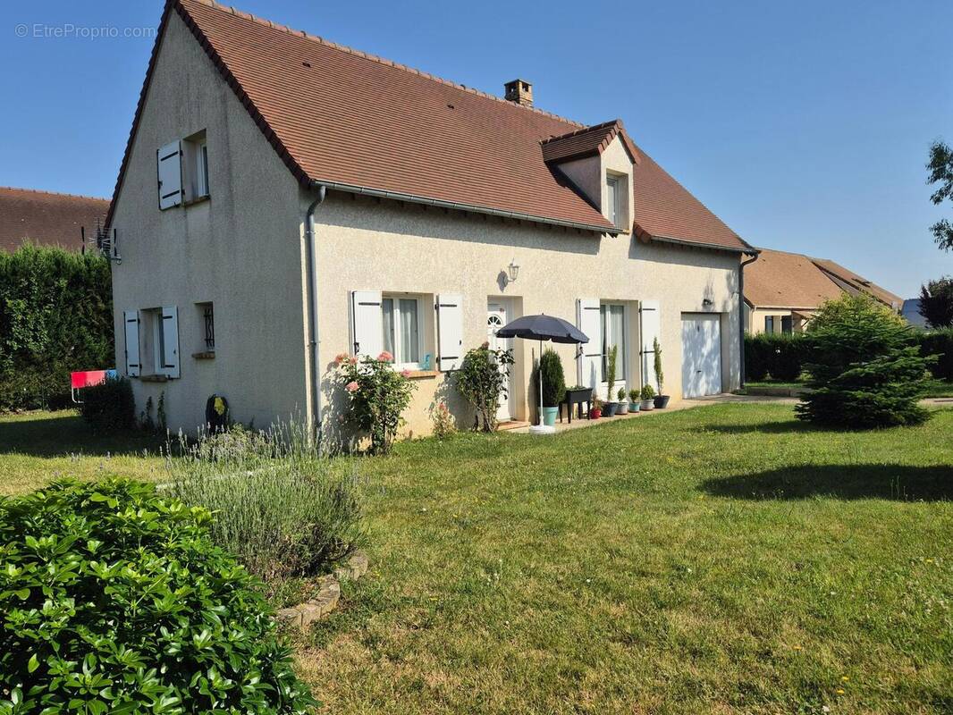 Photo 1 - Maison à VILLIERS-EN-DESOEUVRE