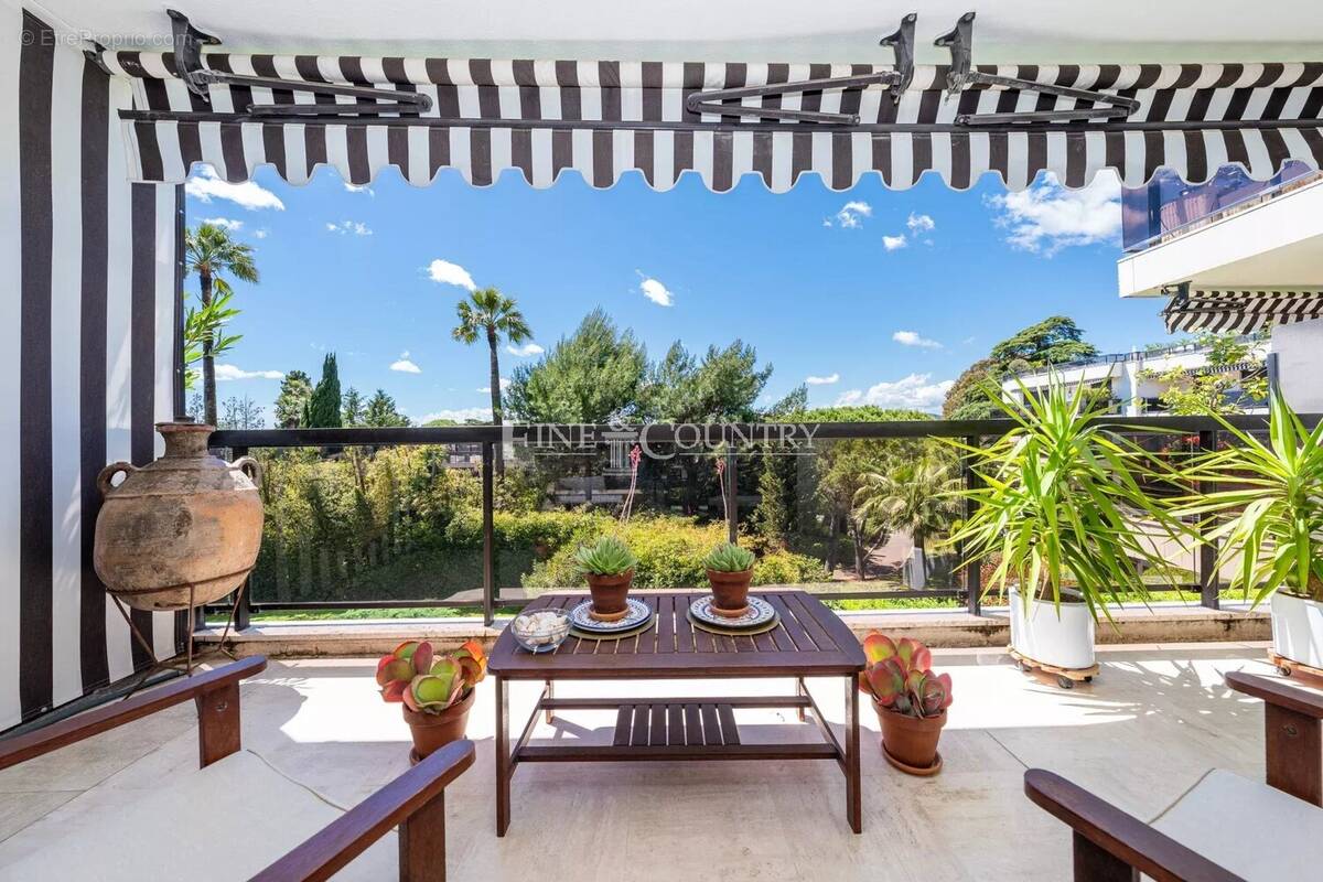 Appartement à CANNES