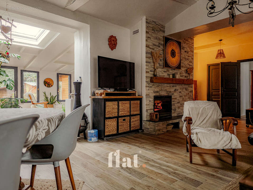 Maison à LA CHEVROLIERE