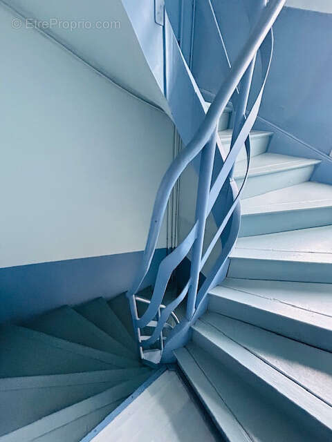 Appartement à SAINT-PRIEST-EN-JAREZ