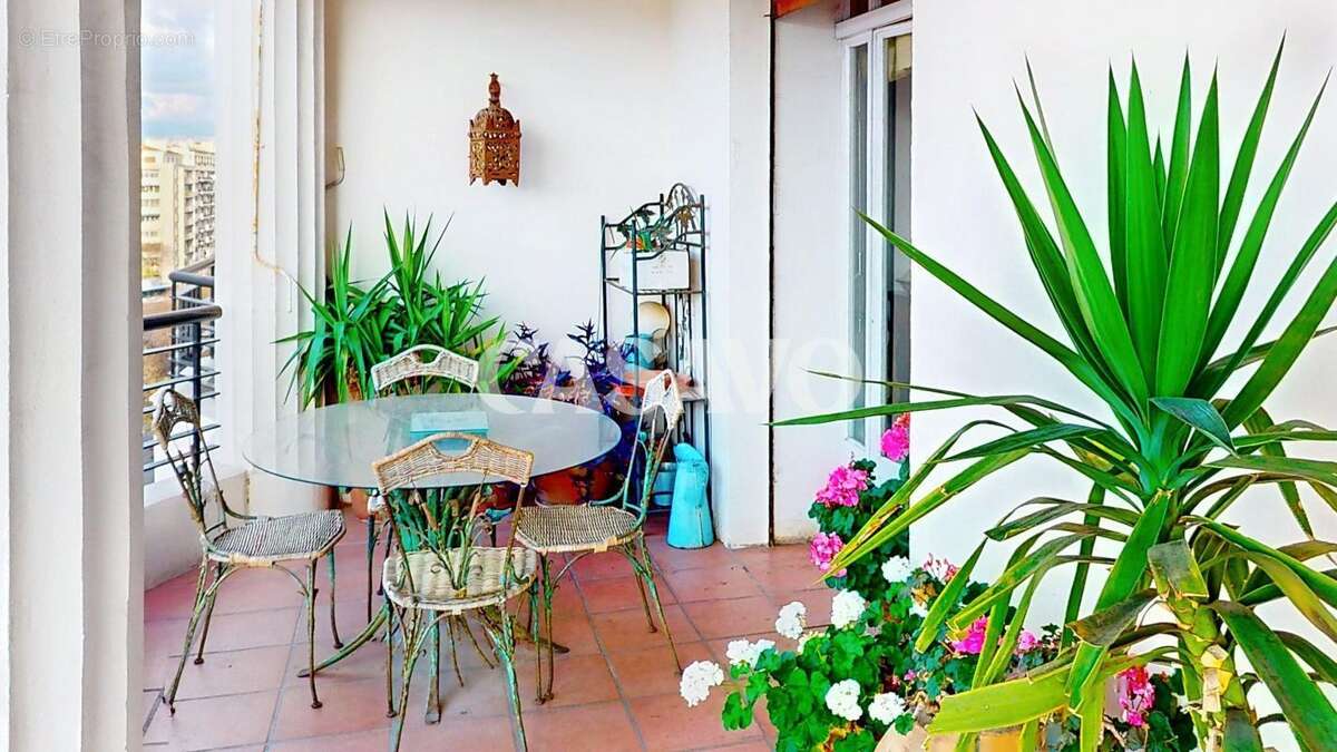Appartement à MARSEILLE-8E