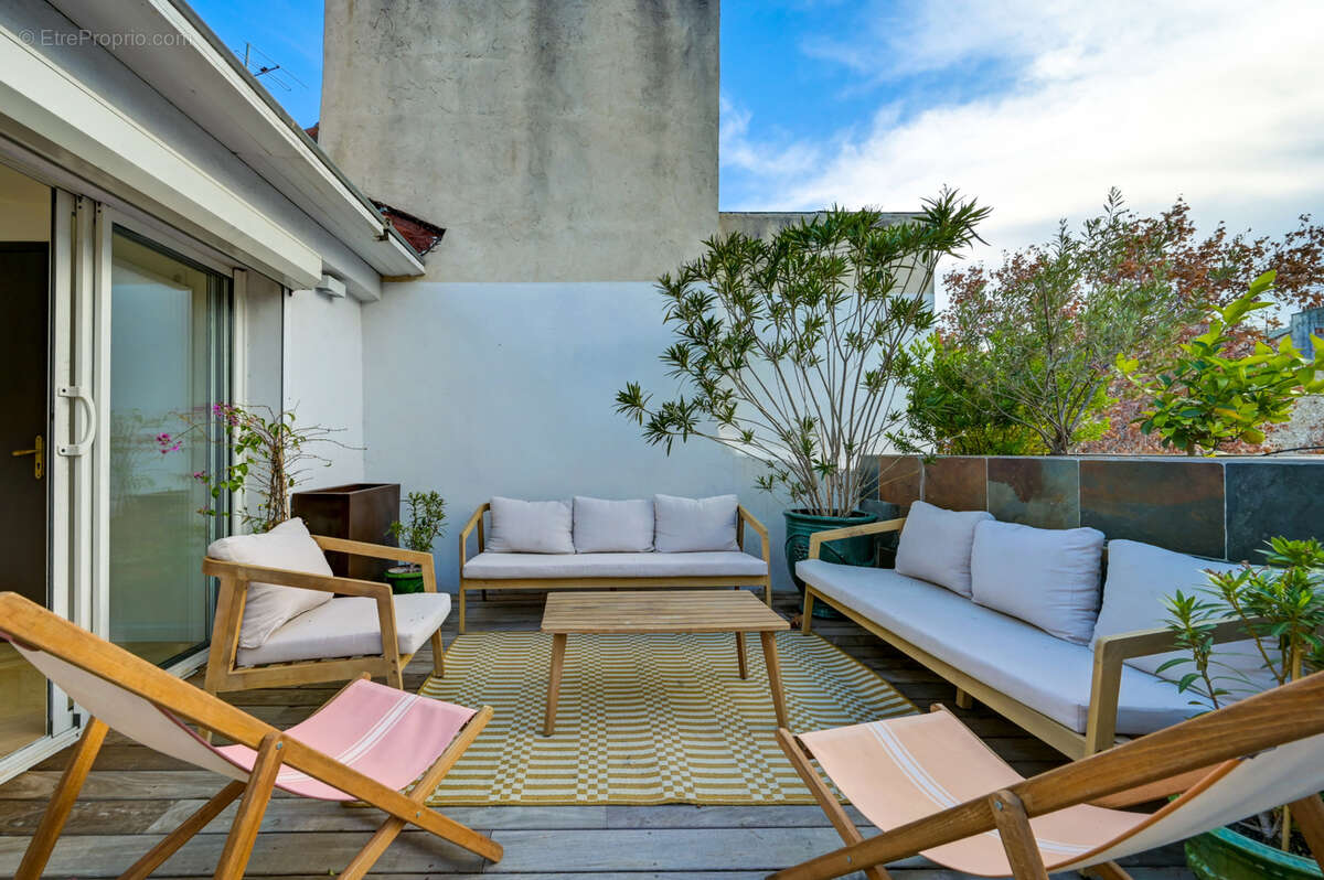 Appartement à MARSEILLE-6E