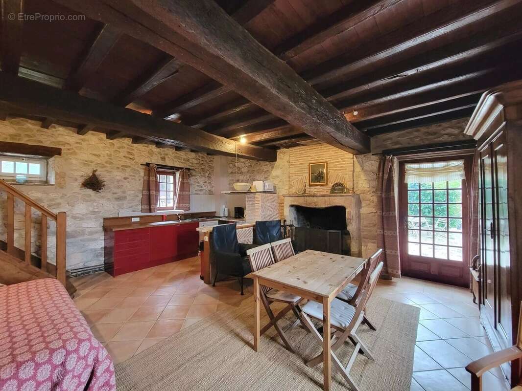 Maison à SAINT-ANTOINE-DE-BREUILH