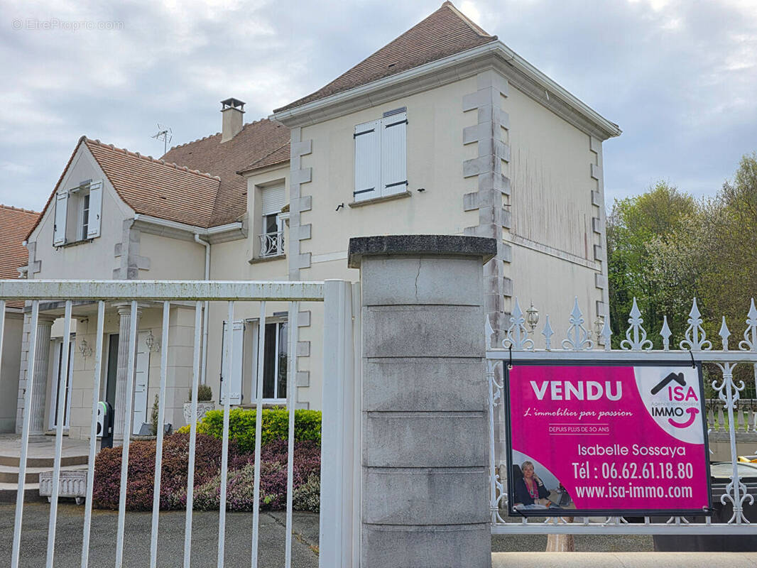 Maison à BEAUVAIS