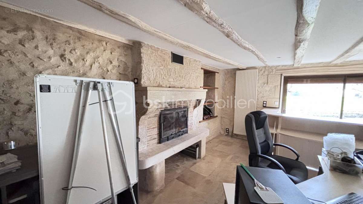 Maison à SAINT-SAUVANT