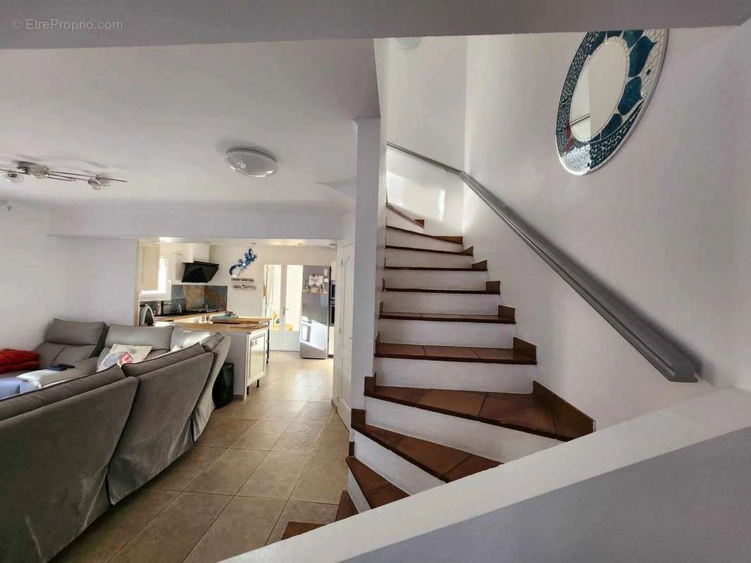 Maison à LE CANNET-DES-MAURES