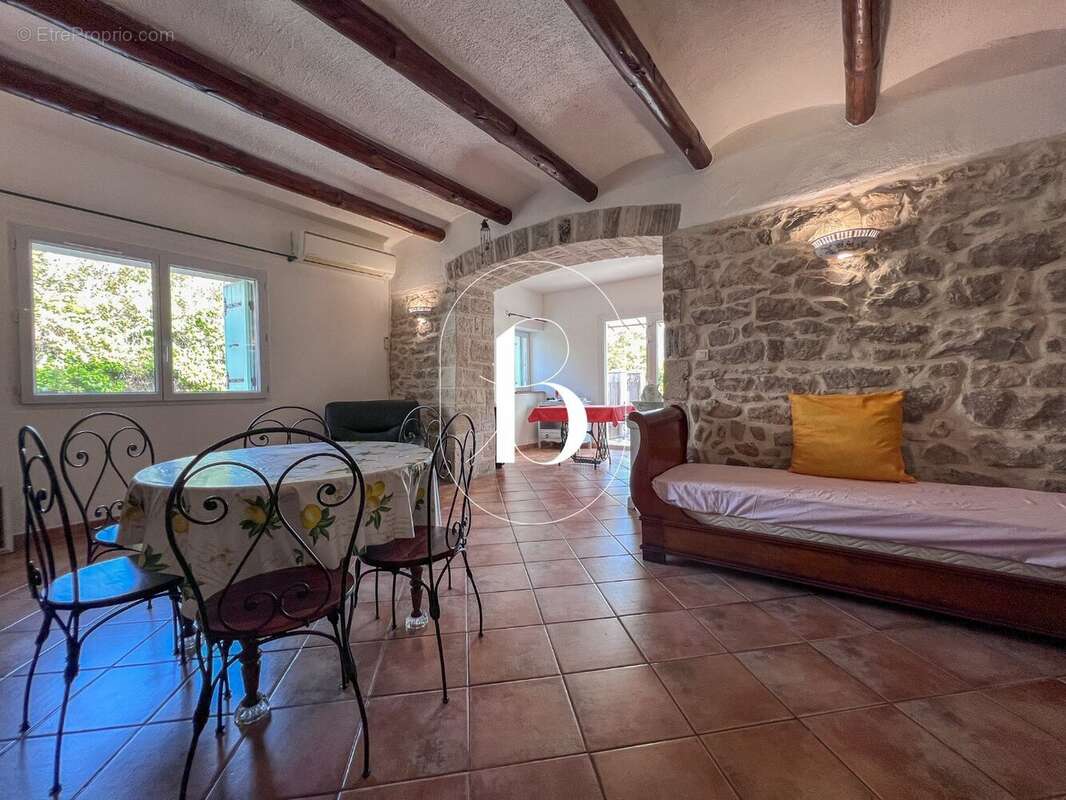Maison 100 m² à Vagnas  - photo 4