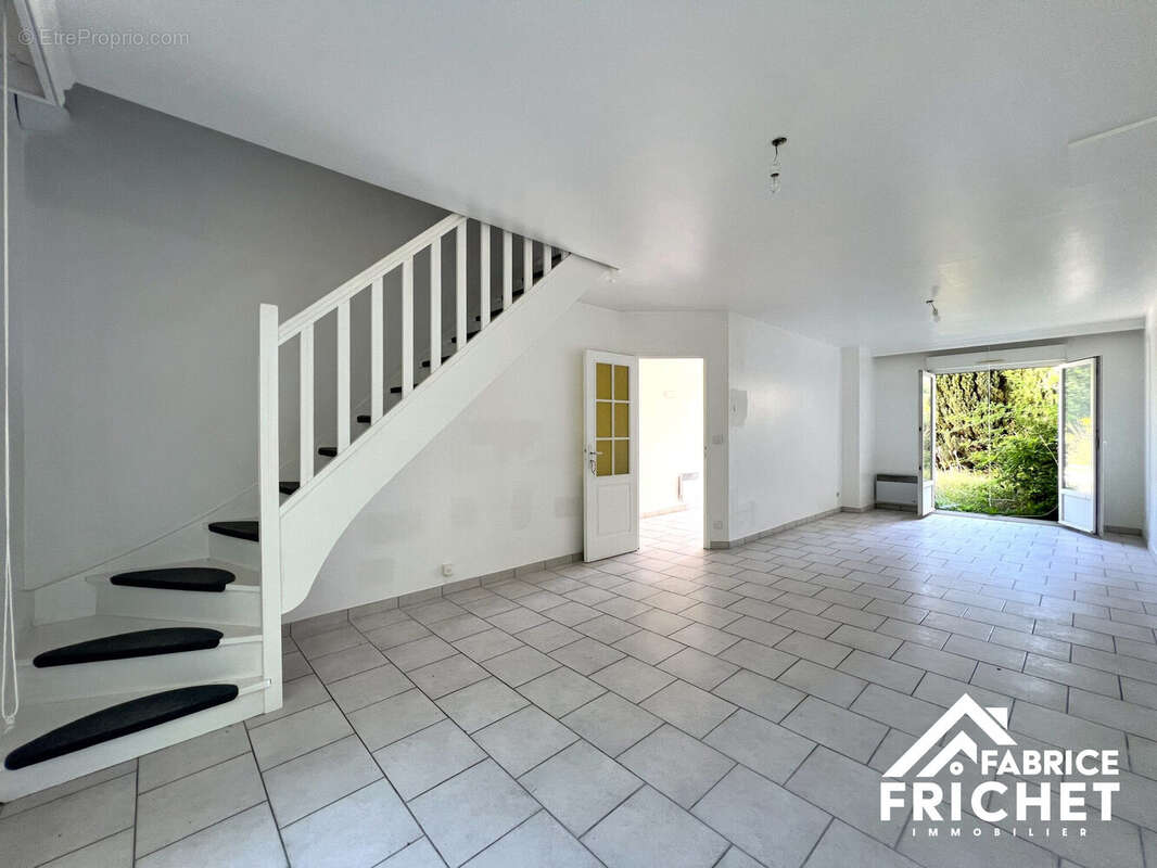 Maison 98 m² à Vernon  - photo 4