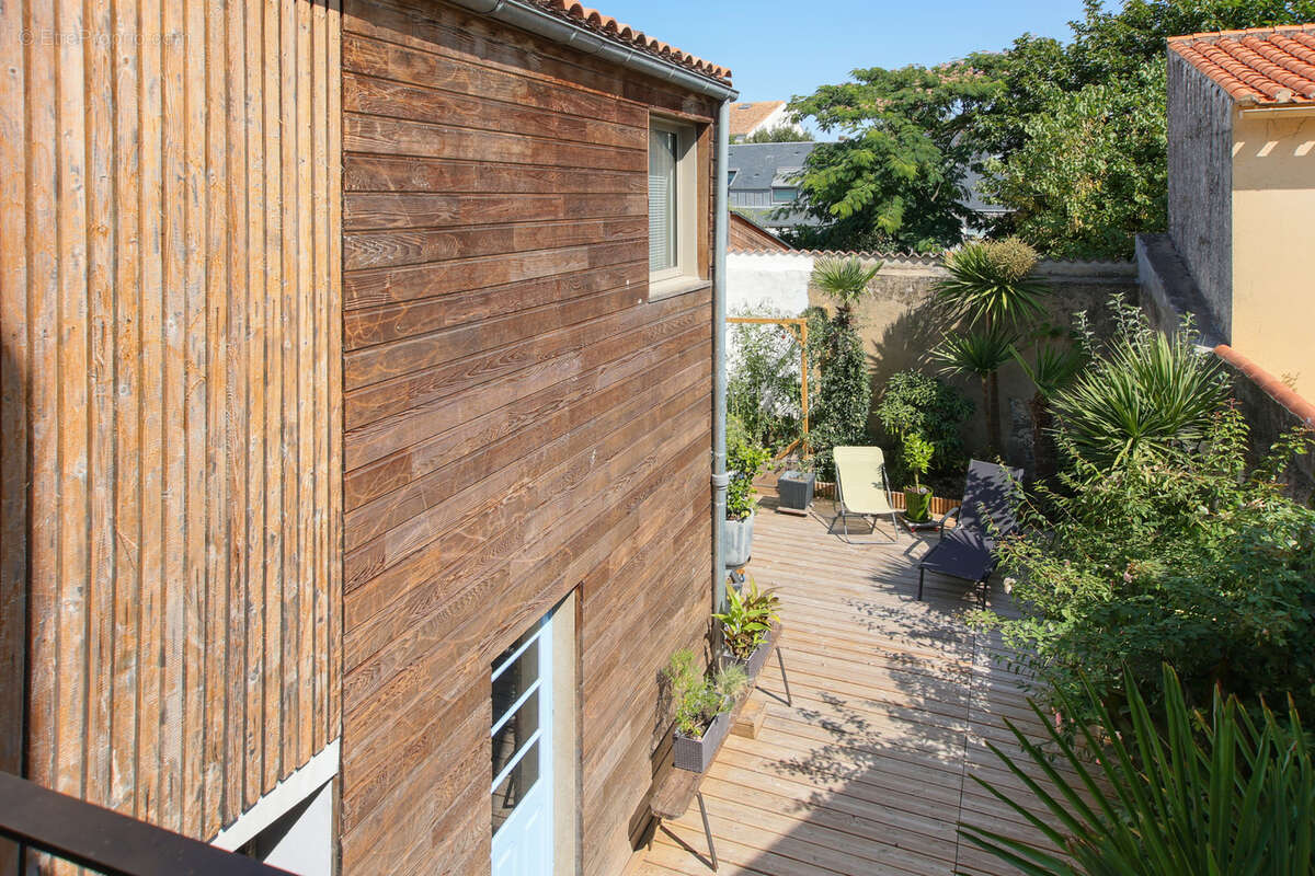 Maison Sablaise au cœur du Quartier Arago   Un emplacement exceptionnel ! - photo 12