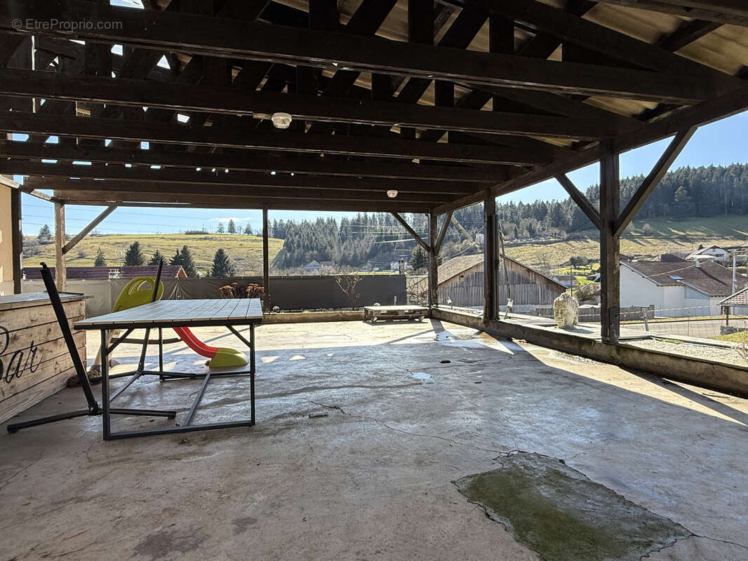 Maison à INDEVILLERS