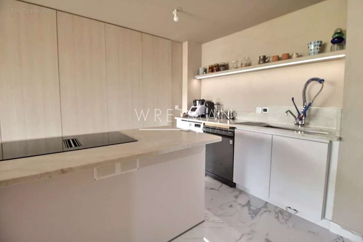 Appartement à VENCE