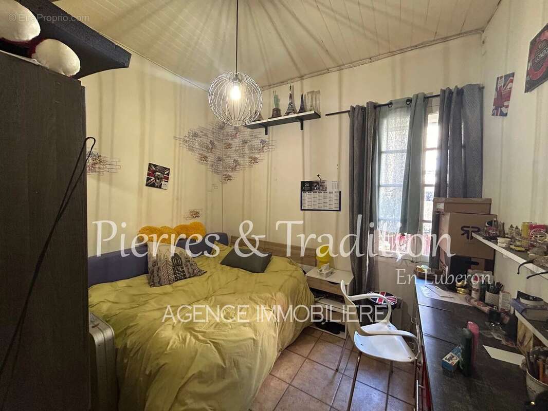 Appartement à APT