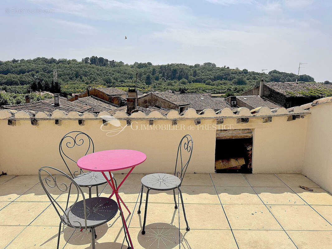 Maison à MALEMORT-DU-COMTAT