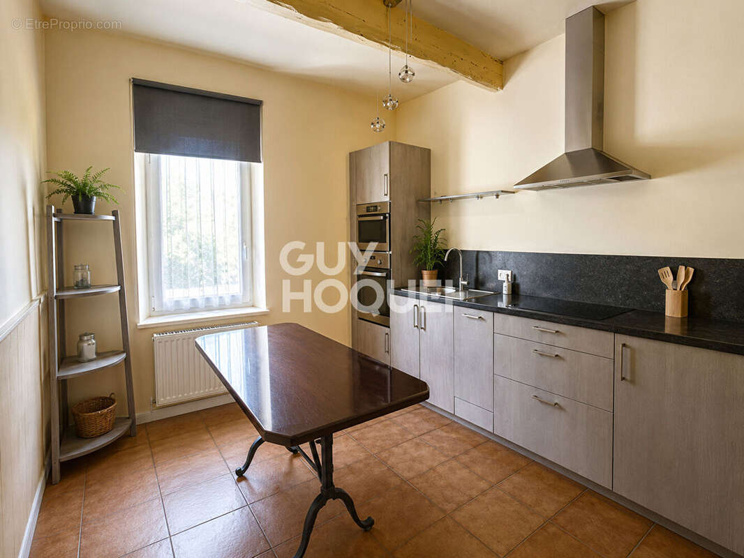 Maison  4 pièce(s) 118 m2 - photo 2
