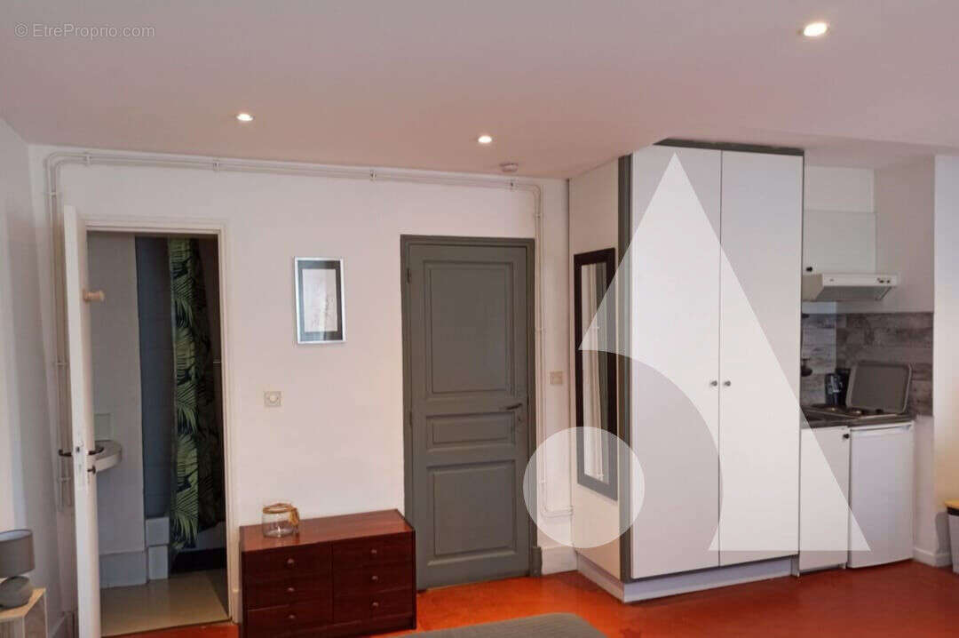Appartement à VILLECROZE