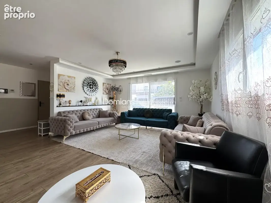 Maison 7 pièces 170 m² à vendre à Thuir (66300) - photo 2