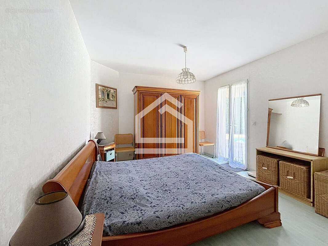 Maison à BLANQUEFORT