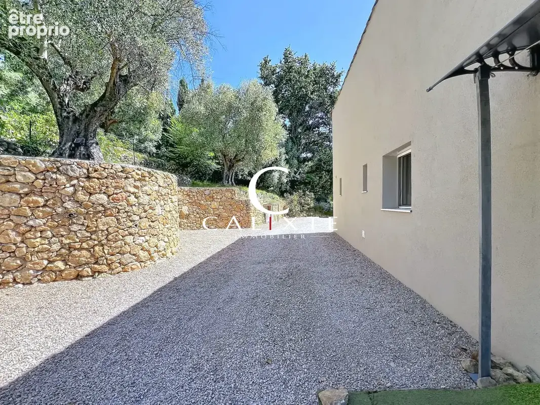 Maison 4 pièces 110 m² à vendre à Montauroux (83440) - photo 5