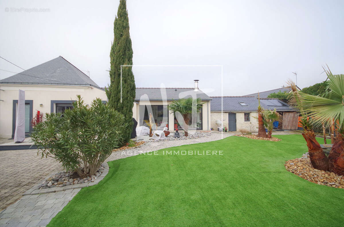 Maison à SAINT-MATHURIN-SUR-LOIRE
