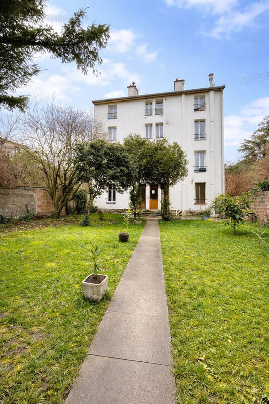 Appartement à ROSNY-SOUS-BOIS