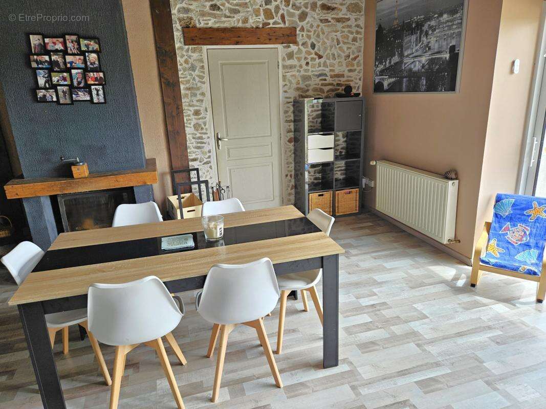 Maison à PANNECE