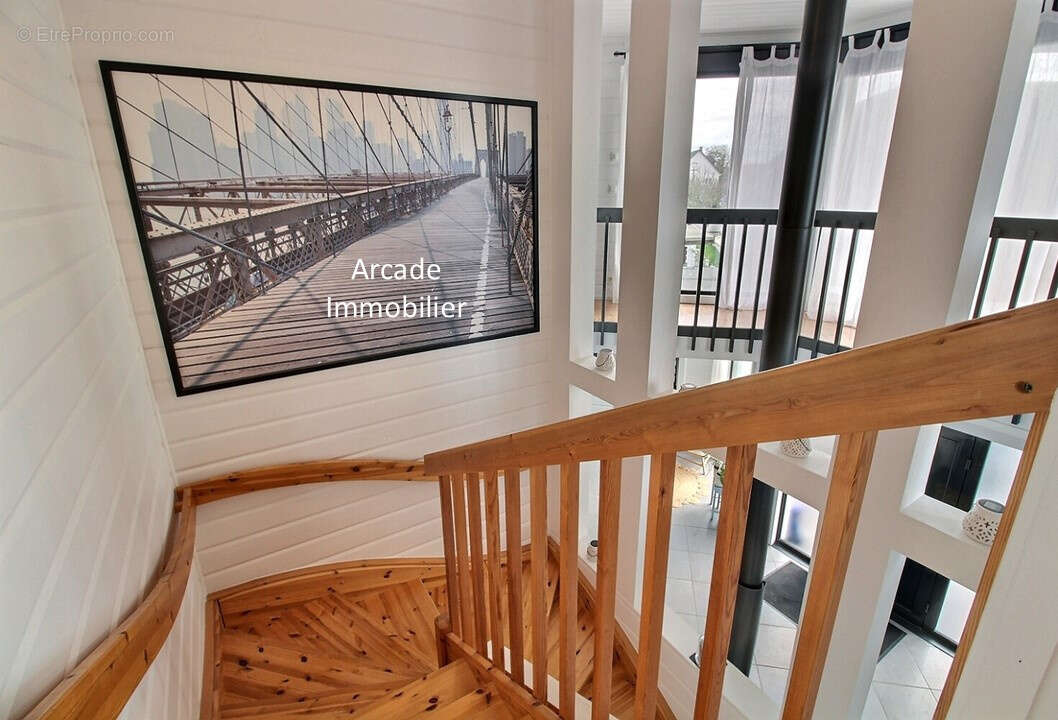 Maison à FONTAINE-LA-MALLET