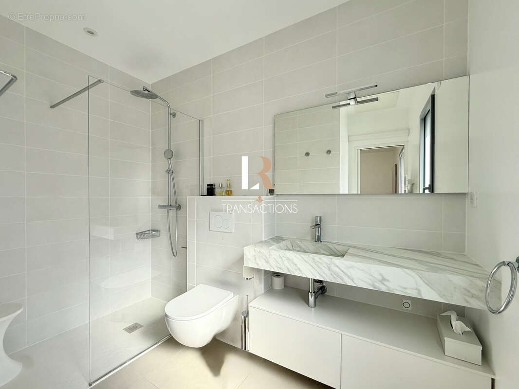 La genette / Bordure de parcs - Maison contemporaine avec chambre en rdc, garage et jardin - photo 19