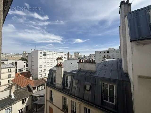 Appartement à PARIS-18E