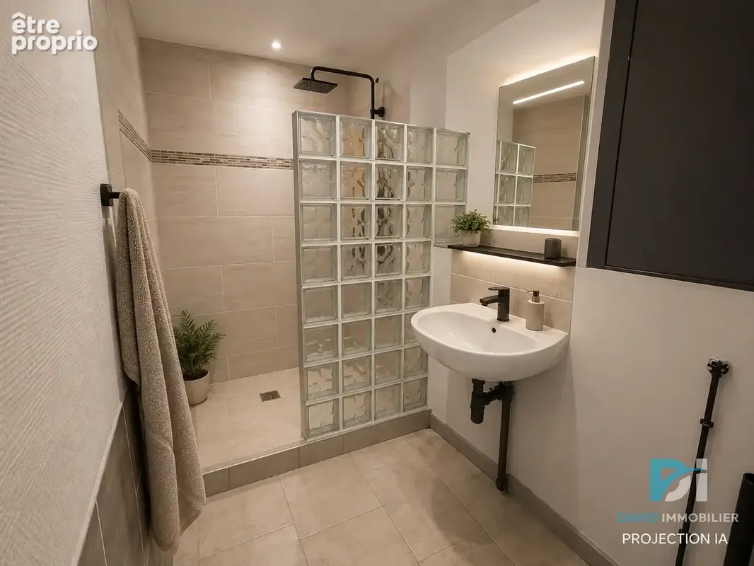 Vias : une maison pleine de potentiel à faire revivre - photo 5