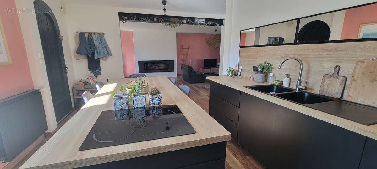 Maison à SAINT-MELAINE-SUR-AUBANCE